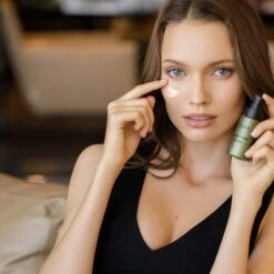 AHAVA Safe PRetinol Serum 30ml -Estee Lauder Sales Store 12659781 1495076516362568