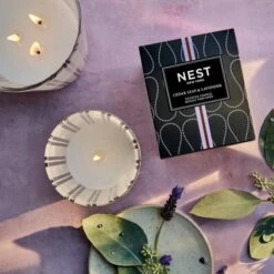 NEST New York Cedar Leaf And Lavender 3-Wick Candle 600g 5 NEST New York Cedar Leaf And Lavender 3-Wick Candle 600g -Estee Lauder Sales Store 12706744 1854904715093765