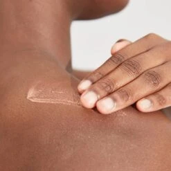 Pai Skincare The Impossible Glow Hyaluronic Acid And Sea Kelp - Rose Gold 10ml -Estee Lauder Sales Store 13664515 1964946406552357