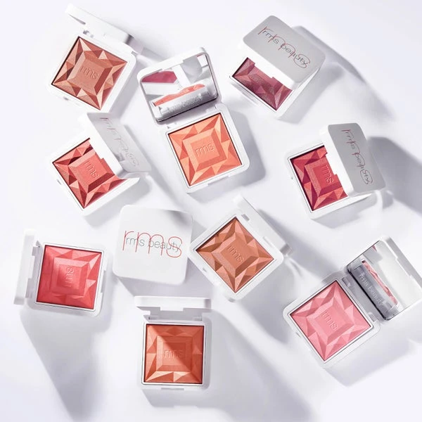 RMS Beauty ReDimension Hydra Powder Blush Refill 7g 6 RMS Beauty ReDimension Hydra Powder Blush Refill 7g - Image 6