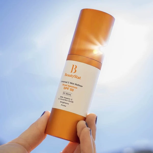 BeautyStat Universal C Skin Refiner Vitamin C Serum + SPF 50 Mineral Sunscreen 30ml 2 BeautyStat Universal C Skin Refiner Vitamin C Serum + SPF 50 Mineral Sunscreen 30ml - Image 2